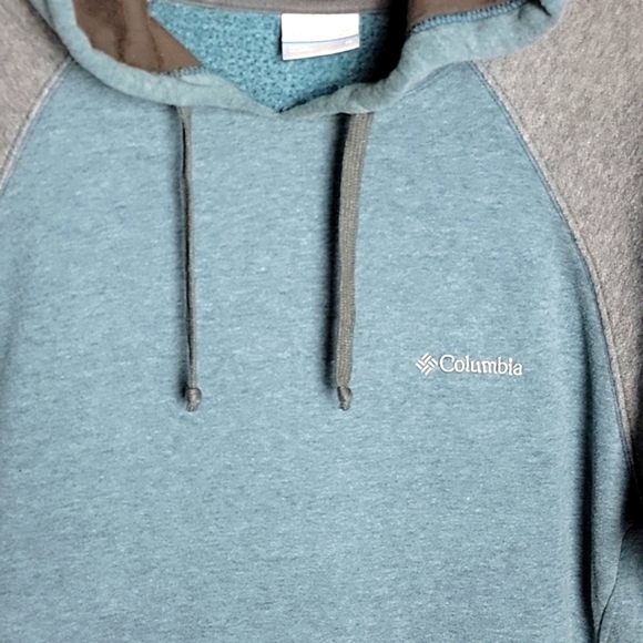 Men's Columbia Hoodie - Picture 2 of 5